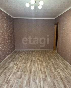 3-к квартира, вторичка, 62м2, 2/5 этаж