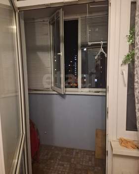 2-к квартира, вторичка, 56м2, 9/17 этаж