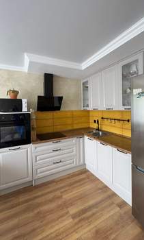 2-к квартира, вторичка, 61м2, 2/13 этаж