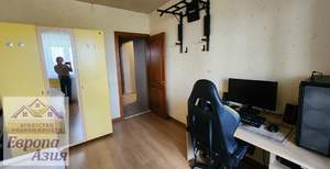 3-к квартира, вторичка, 65м2, 8/9 этаж