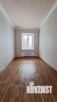 3-к квартира, вторичка, 30м2, 1/2 этаж
