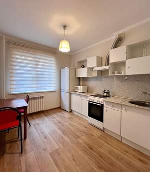 2-к квартира, вторичка, 58м2, 2/17 этаж