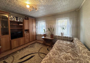 2-к квартира, вторичка, 45м2, 1/1 этаж