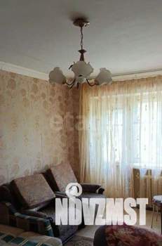 2-к квартира, вторичка, 45м2, 2/4 этаж