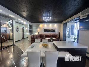 4-к квартира, вторичка, 97м2, 9/9 этаж