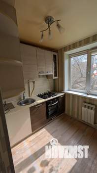 2-к квартира, вторичка, 42м2, 2/5 этаж