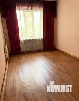 3-к квартира, вторичка, 74м2, 1/3 этаж