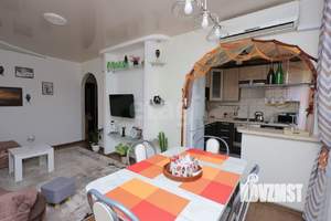 3-к квартира, вторичка, 60м2, 1/5 этаж