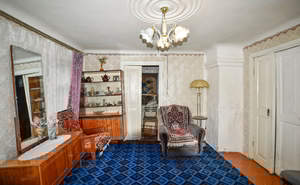 3-к квартира, вторичка, 54м2, 1/1 этаж