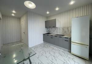 2-к квартира, вторичка, 57м2, 7/17 этаж