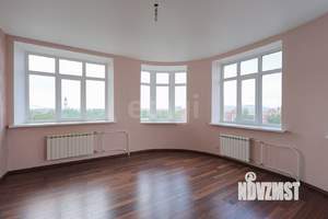 4-к квартира, вторичка, 112м2, 5/5 этаж
