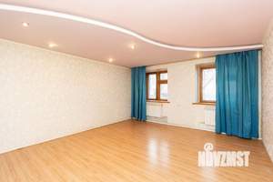 3-к квартира, вторичка, 70м2, 1/2 этаж