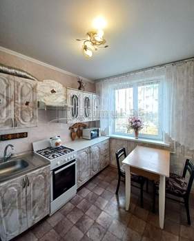 2-к квартира, вторичка, 55м2, 9/10 этаж