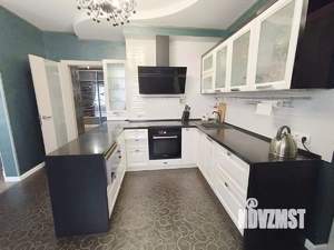 3-к квартира, вторичка, 110м2, 14/20 этаж