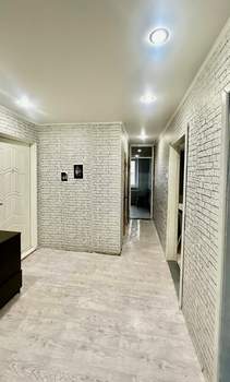 3-к квартира, вторичка, 63м2, 1/5 этаж