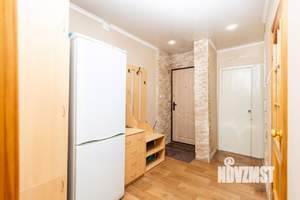 4-к квартира, вторичка, 62м2, 1/5 этаж