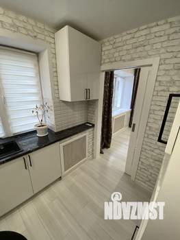 2-к квартира, вторичка, 42м2, 2/5 этаж