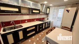 2-к квартира, вторичка, 64м2, 1/10 этаж