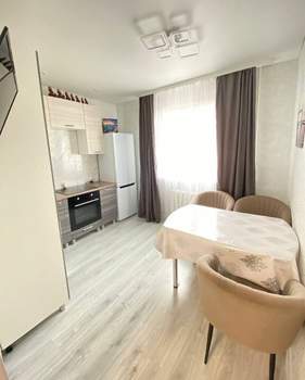 2-к квартира, вторичка, 56м2, 7/17 этаж