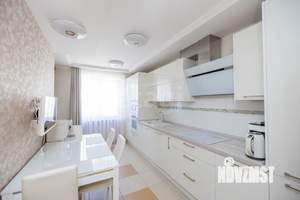 3-к квартира, вторичка, 110м2, 6/15 этаж