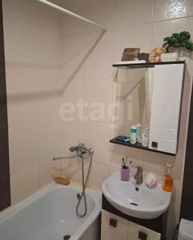 2-к квартира, вторичка, 56м2, 9/17 этаж