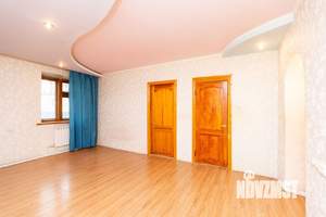 3-к квартира, вторичка, 70м2, 1/2 этаж