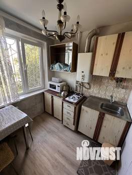 2-к квартира, вторичка, 48м2, 2/5 этаж