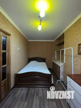 2-к квартира, вторичка, 40м2, 1/4 этаж