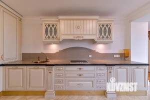 3-к квартира, вторичка, 180м2, 3/7 этаж