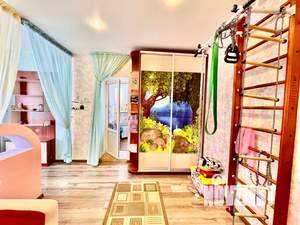 3-к квартира, вторичка, 79м2, 8/12 этаж