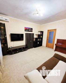 3-к квартира, вторичка, 70м2, 1/1 этаж