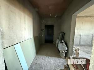 2-к квартира, вторичка, 61м2, 9/17 этаж