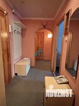 2-к квартира, вторичка, 50м2, 1/9 этаж