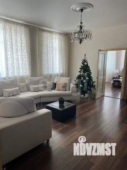 4-к квартира, вторичка, 112м2, 5/5 этаж