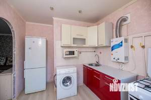 3-к квартира, вторичка, 43м2, 4/4 этаж