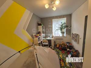 4-к квартира, вторичка, 70м2, 1/1 этаж