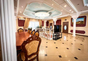 5-к квартира, вторичка, 207м2, 2/2 этаж