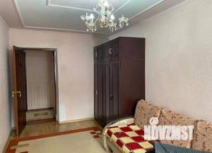 3-к квартира, вторичка, 58м2, 3/5 этаж