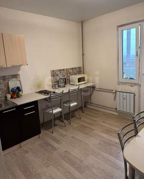 1-к квартира, вторичка, 37м2, 14/17 этаж