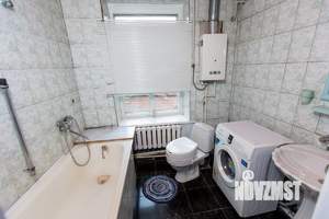 2-к квартира, вторичка, 54м2, 2/2 этаж