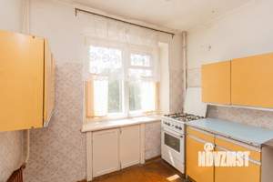 4-к квартира, вторичка, 60м2, 4/5 этаж