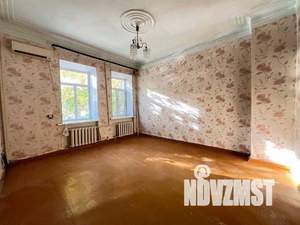 2-к квартира, вторичка, 58м2, 1/4 этаж