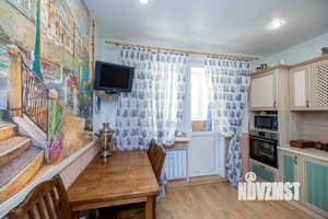 2-к квартира, вторичка, 56м2, 8/17 этаж