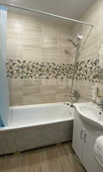 1-к квартира, вторичка, 40м2, 15/18 этаж