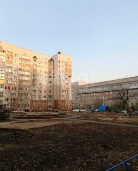 3-к квартира, вторичка, 60м2, 9/9 этаж