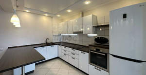 4-к квартира, вторичка, 102м2, 4/12 этаж
