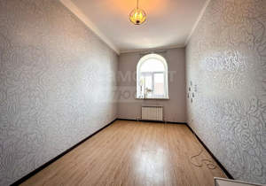 5-к квартира, вторичка, 347м2, 2/2 этаж