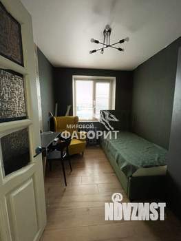 4-к квартира, вторичка, 62м2, 5/5 этаж