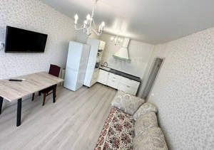 2-к квартира, вторичка, 57м2, 1/19 этаж