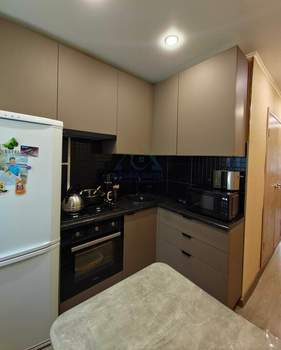 3-к квартира, вторичка, 62м2, 2/5 этаж